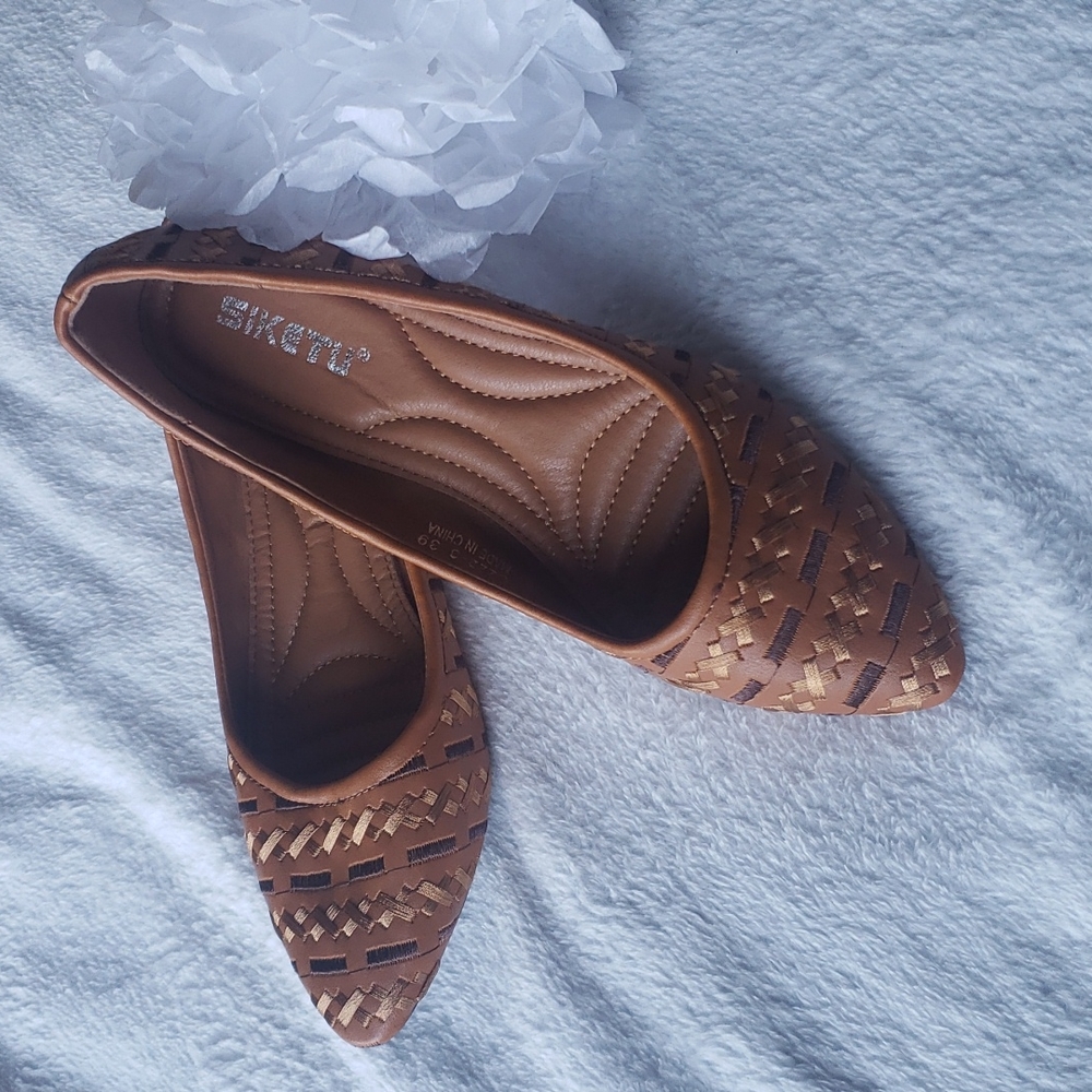 Adorable Flats
